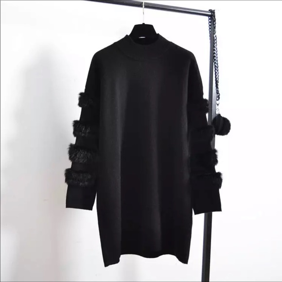 Knitted sweater dress with rabbit fur trims - Picture 6 of 8